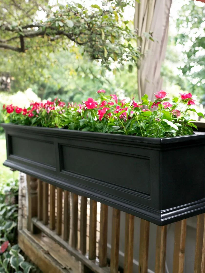 Fairfield Self-Watering Window Box, 5โ - Image 3