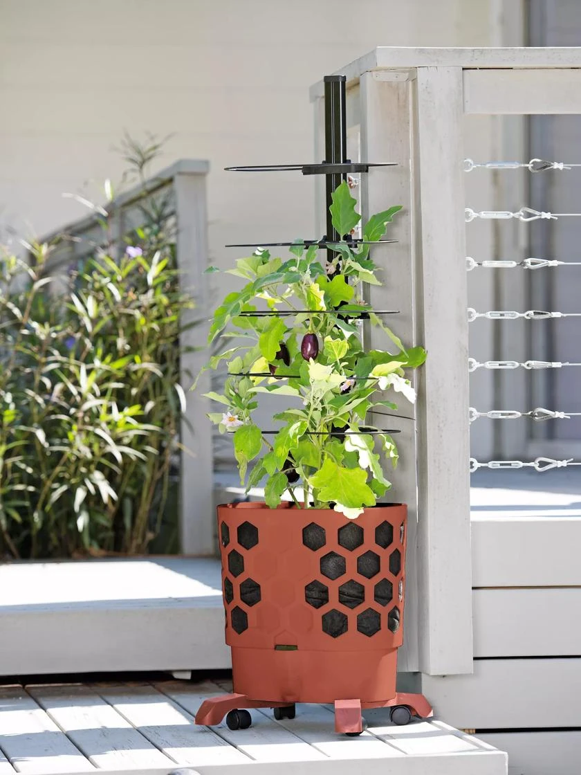 Gardener's Revolution® Tomato Planter - Image 3