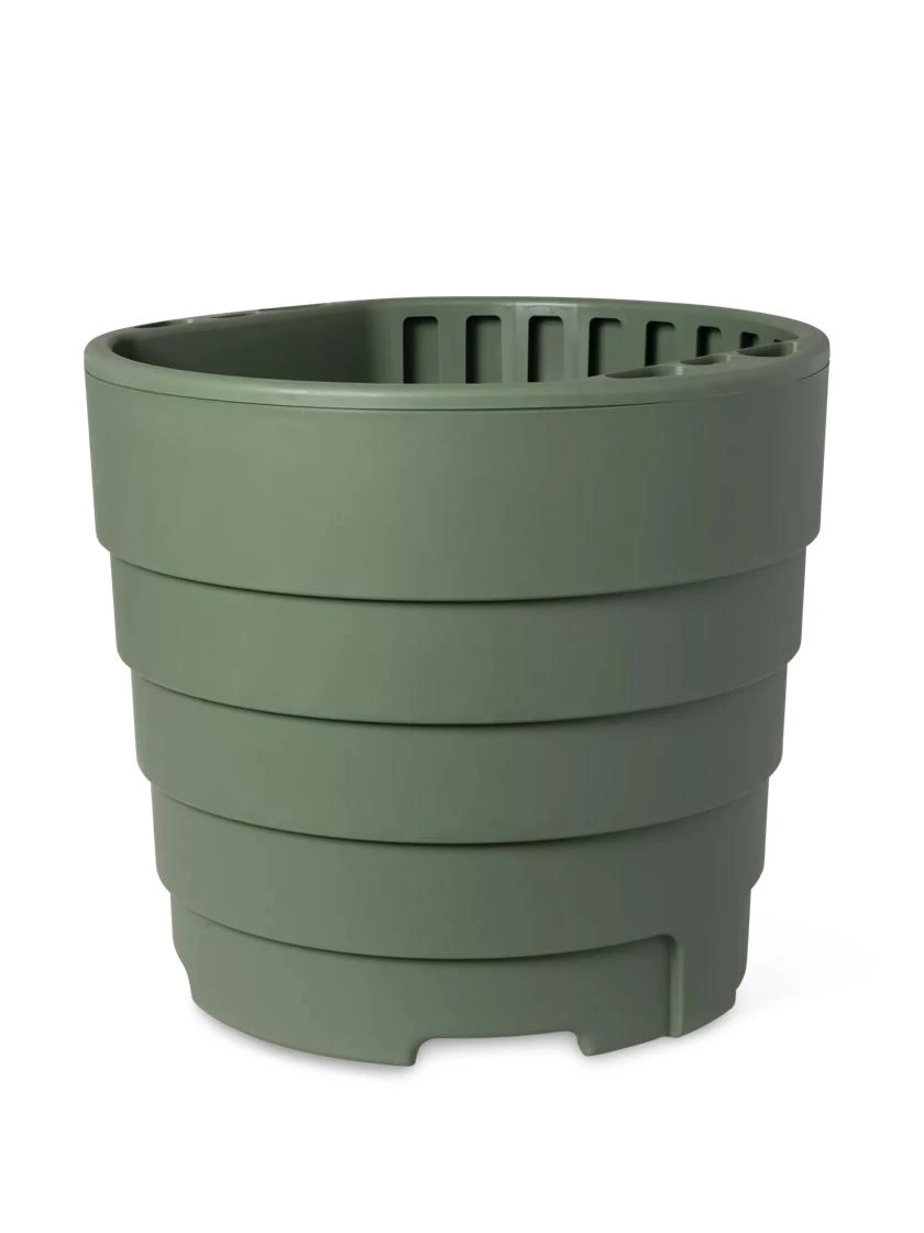 Gardenerās Victory Self-Watering Patio Planter - Image 6